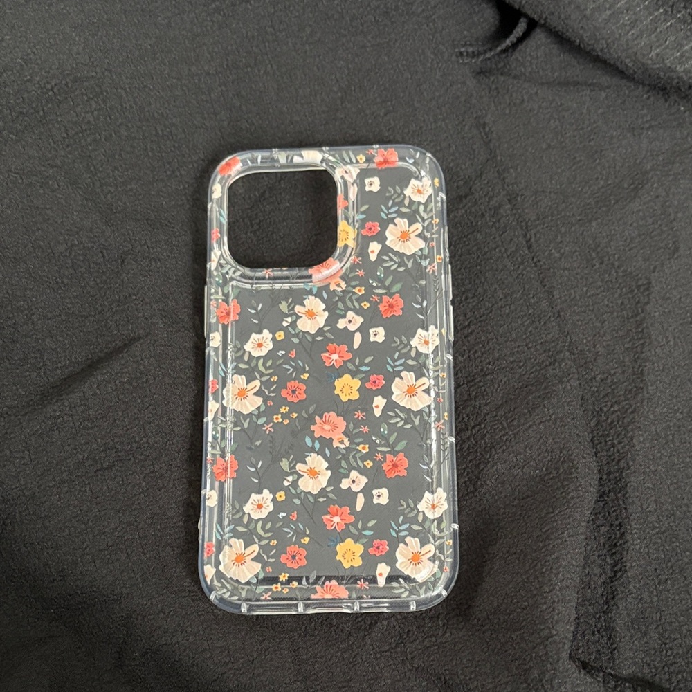 iPhone 13 Pro Floral Patterned Phone Case - Black and Red